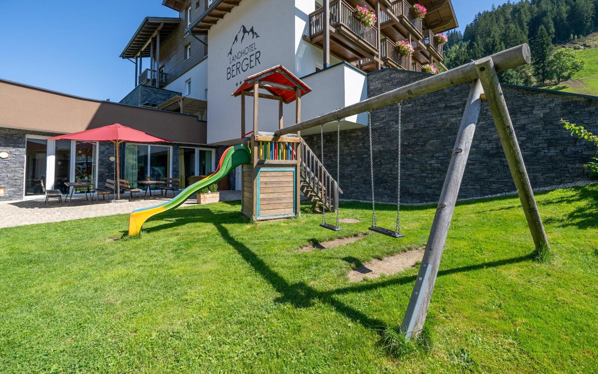 Landhotel Berger Eben Im Pongau Exterior foto