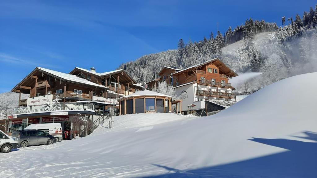 Landhotel Berger Eben Im Pongau Exterior foto